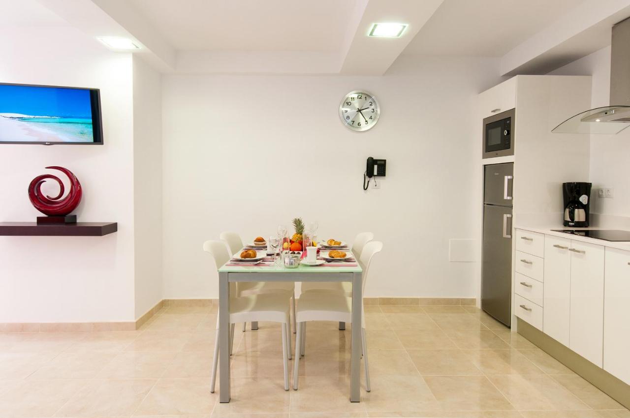 Casas Pepe Apartments & Spa- Adults Only Плая дел Инглес Екстериор снимка